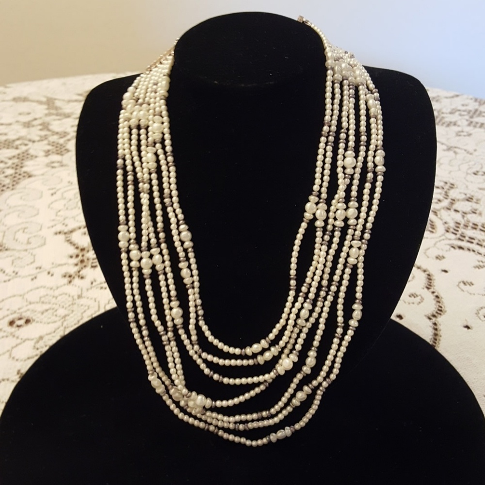 Seed bead necklace